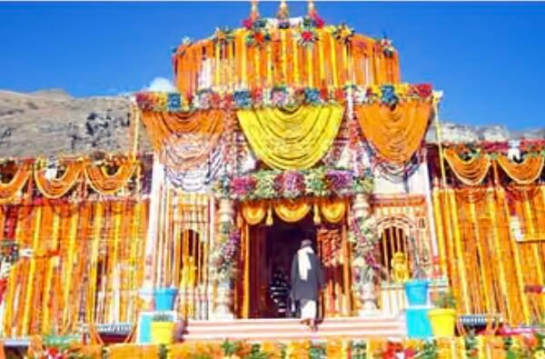 पांच या छह अप्रैल से शुरू हो सकती है केदारनाथ हेली सेवा की बुकिंग, तैयारी पूरी