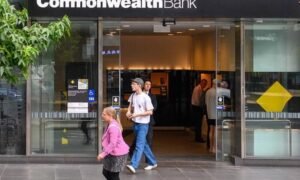 SamacharToday.co_.in-ऑस्ट्रेलिया-में-छंटनी-के-बीच-कॉमनवेल्थ-बैंक-ने-भारत-में-बढ़ाई-भर्तियां-Image-Cr.jpeg