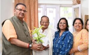 Minister-Ganesh-Joshi-1.jpg