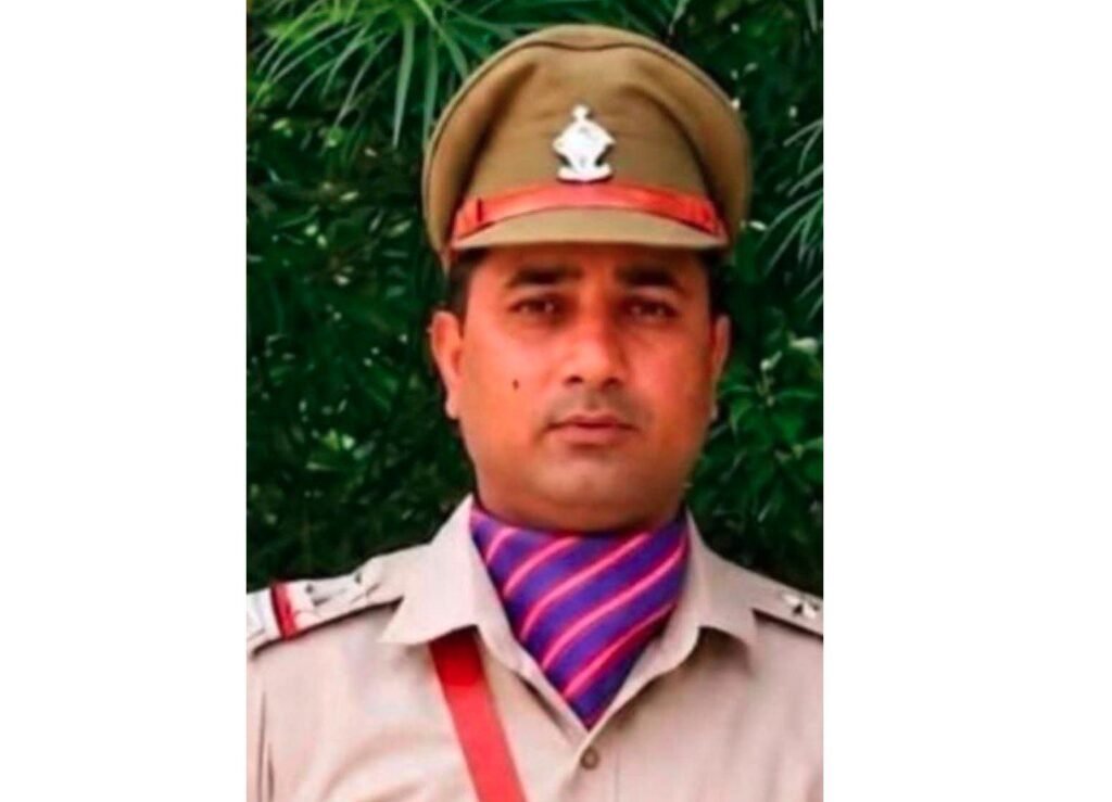 vinod-.jpg
