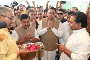 cm-and-nitin-naveen.jpg