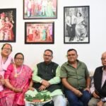 कैबिनेट मंत्री गणेश जोशी ने गोर्खाली समाज के वरिष्ठजनों से लिया आशीर्वाद, दशैं एवं विजयादशमी की दी शुभकामनाएं